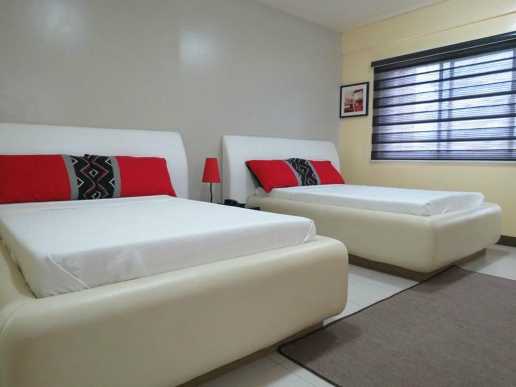 Hotel Cara Lipa City Room photo